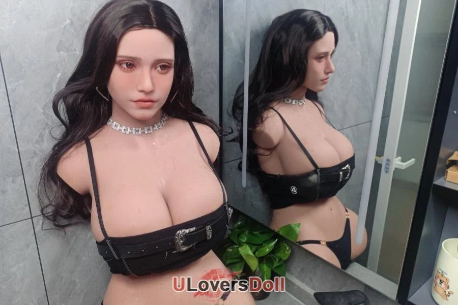 Kleines Budget? Hochwertige Sexpuppen-Torsos unter 500 Euro
