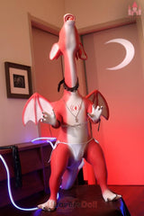 Drakaina 125 cm Dolls Castle Silikon Roter Drache Fantasy Sex Doll Mit zwei Flügeln und integriertem Schwanz